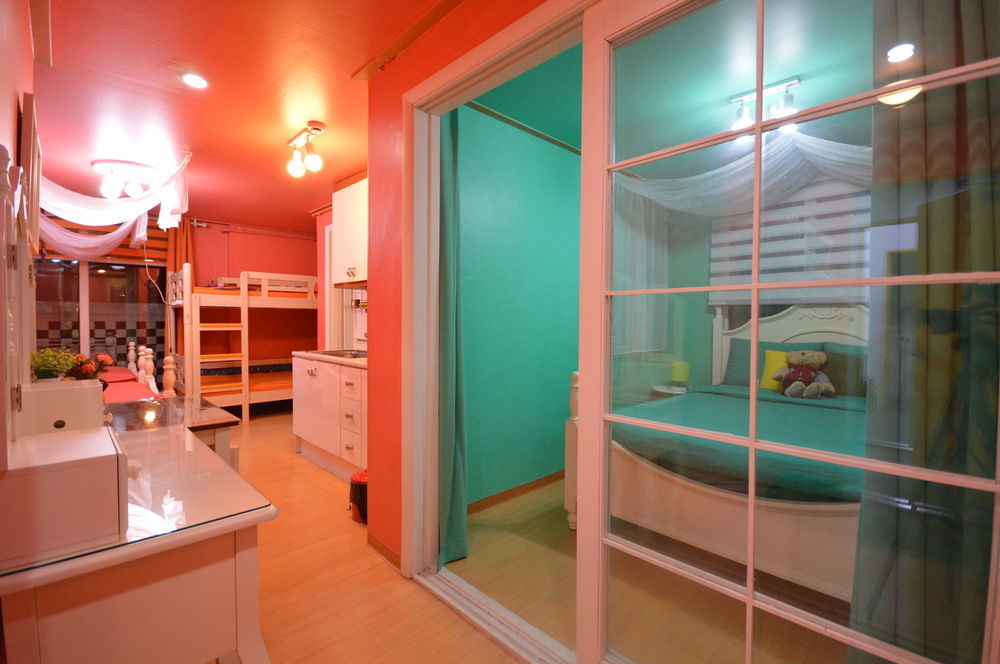 Han River Hotel 2*